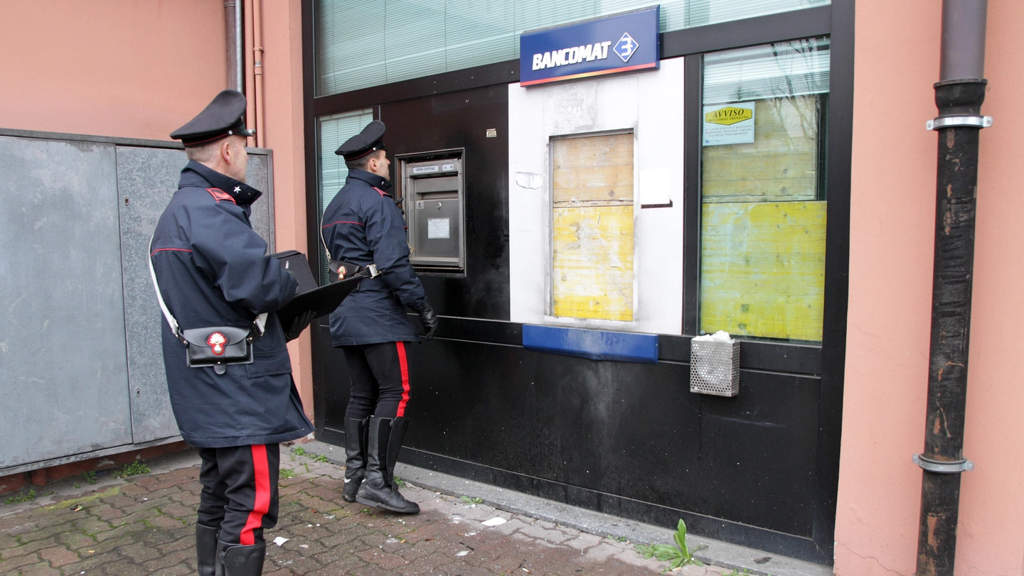 I carabinieri hanno bloccato la banda del bancomat (Archivio)