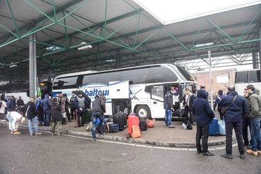 Milano, immigrazione clandestina e rimpatri: controlli della Polizia a Lampugnano