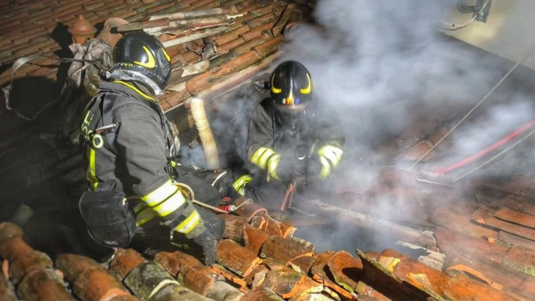 L'incendio a Lecco