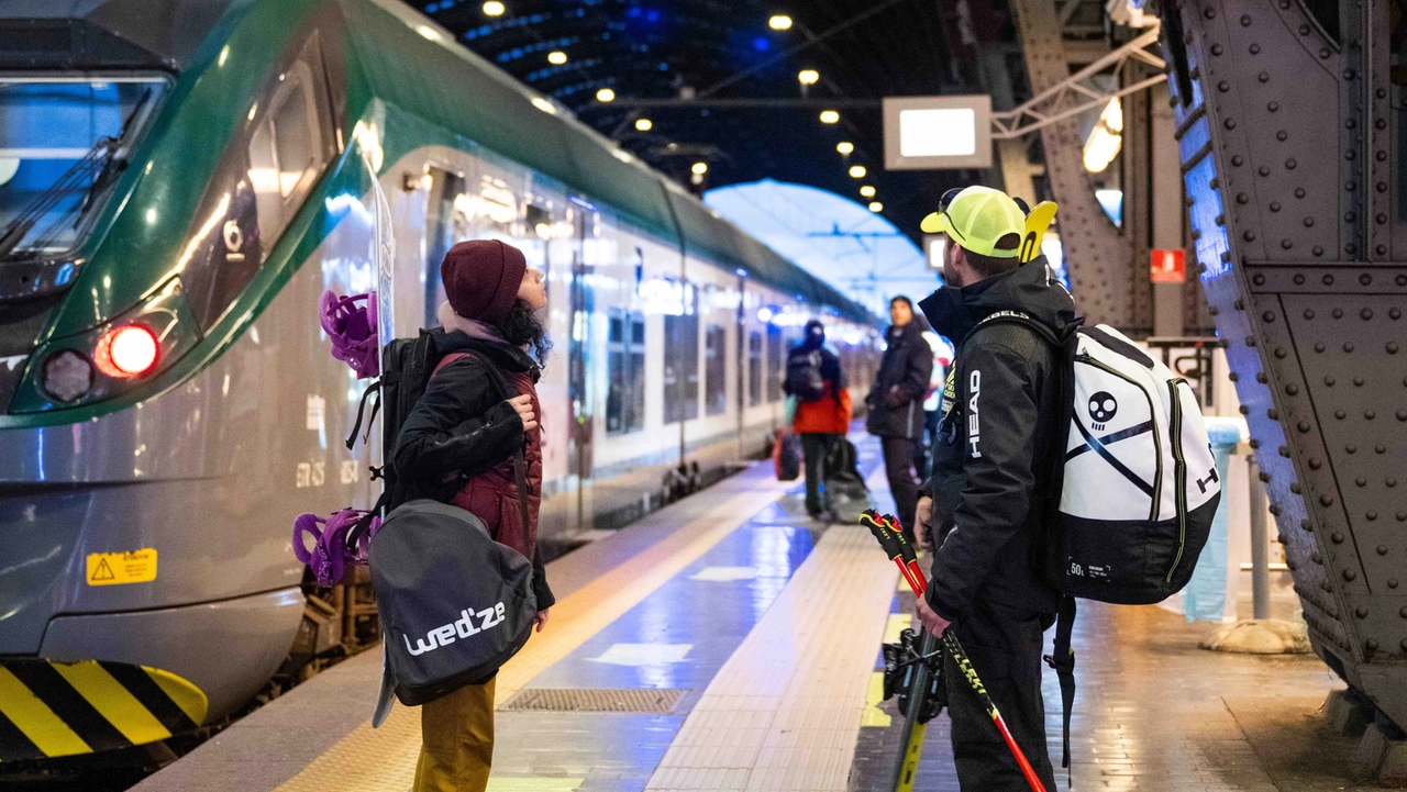 Turisti della neve in stazione Centrale