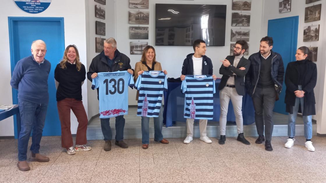 Coppa di Natale 2024, sfida di calcio tra canottieri e canoisti: in palio la speciale maglia bluceleste