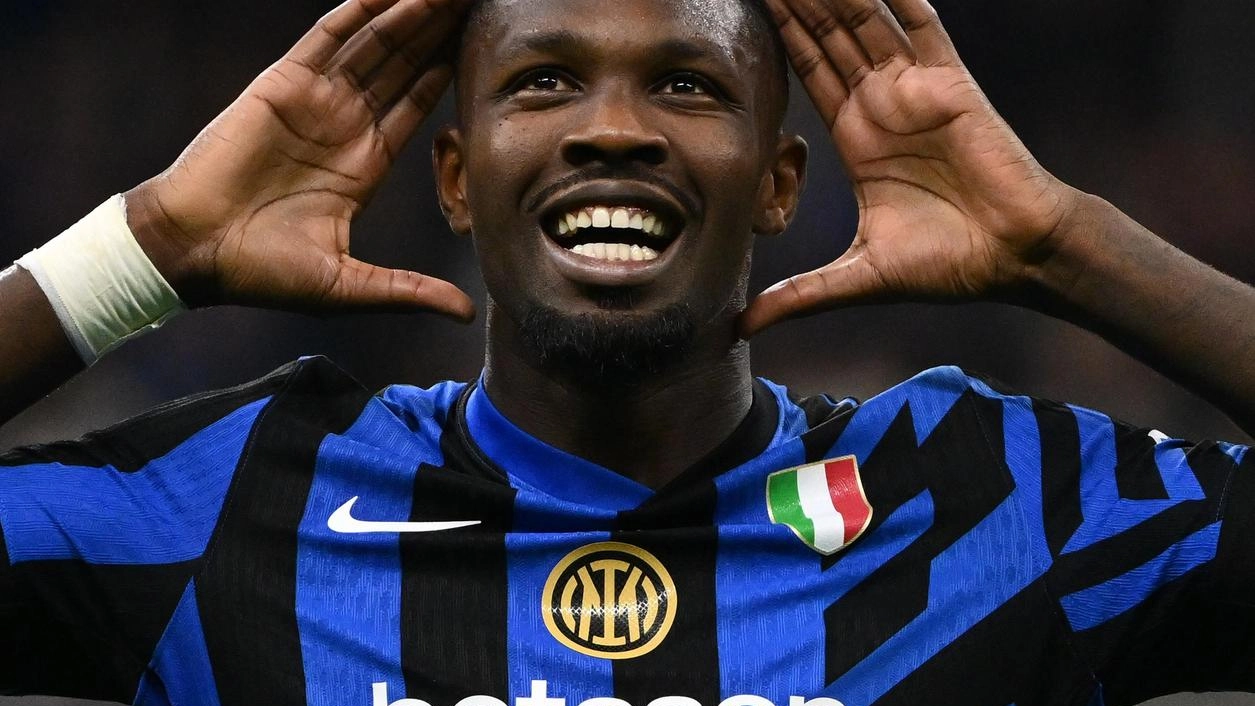 Il sorriso di Marcus Thuram, alla sua seconda stagione con la maglia dell’Inter dopo l’esperienza vissuta in Bundesliga al Borussia Moenchengladbach