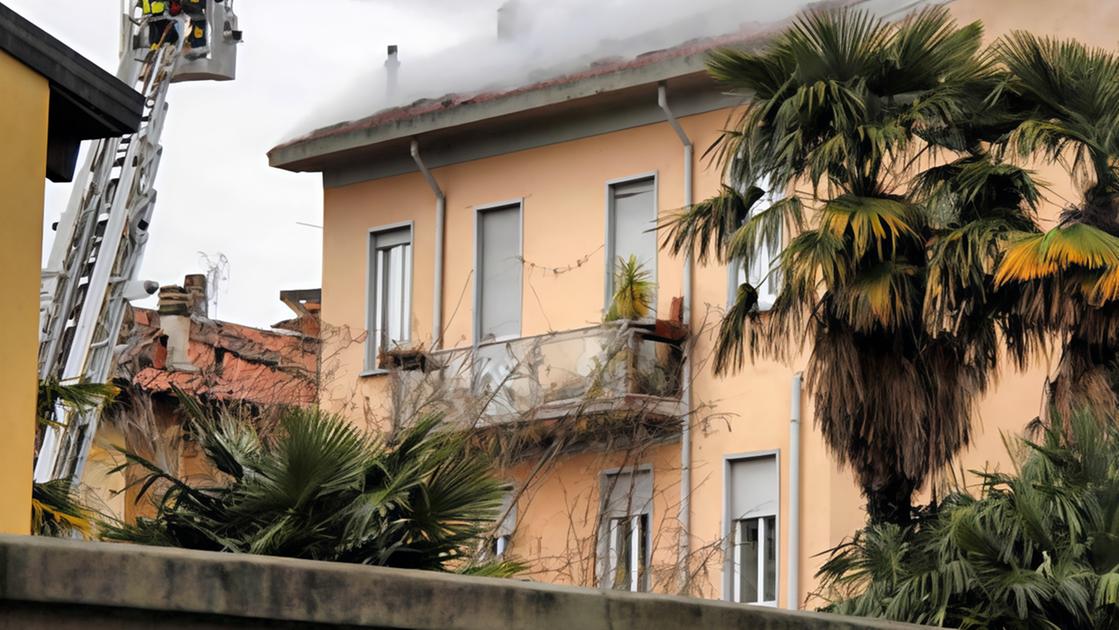 Un boato e poi l’incendio, residente in Rianimazione