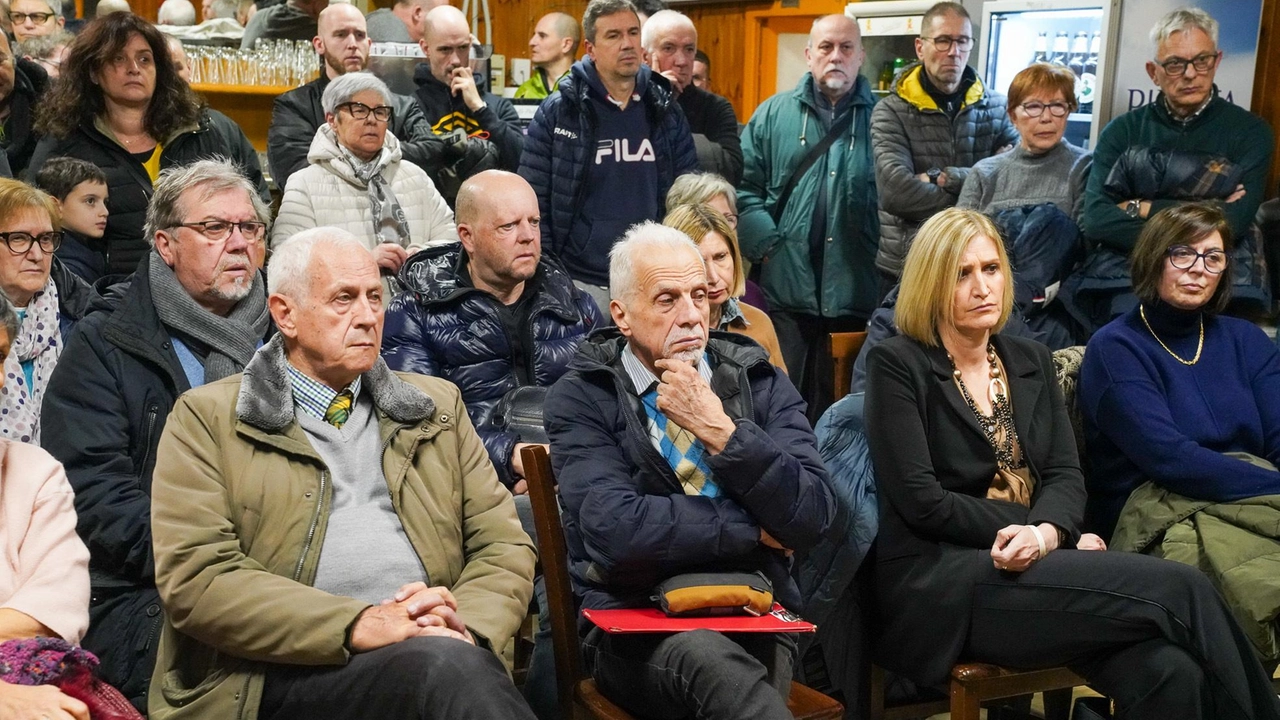 I residenti della frazione Triulza presenti all’assemblea pubblica promossa la scorsa settimana