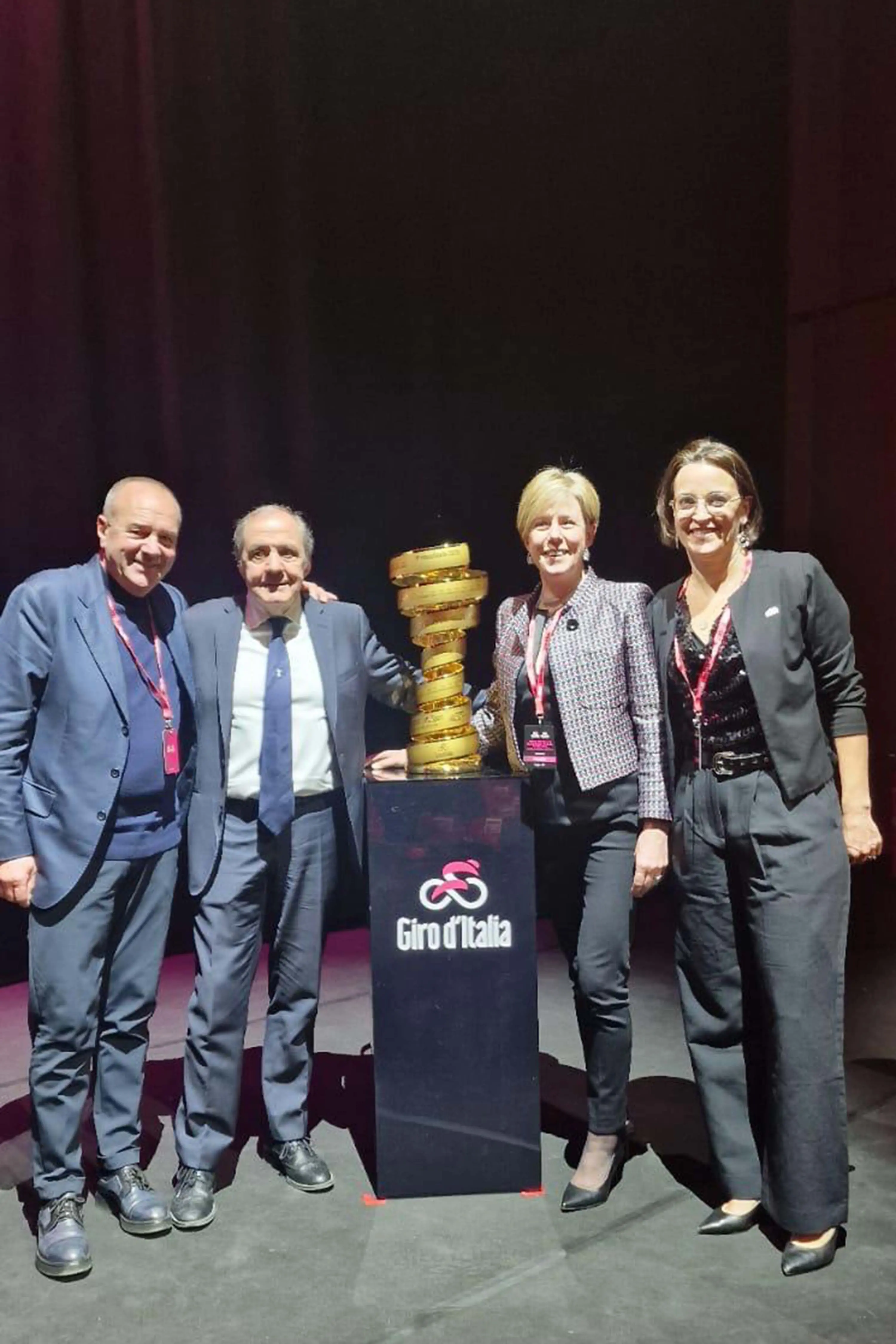 Giro d’Italia in Valtellina, Bormio ritrova il rosa: “Duecento anni fa la strada per lo Stelvio”