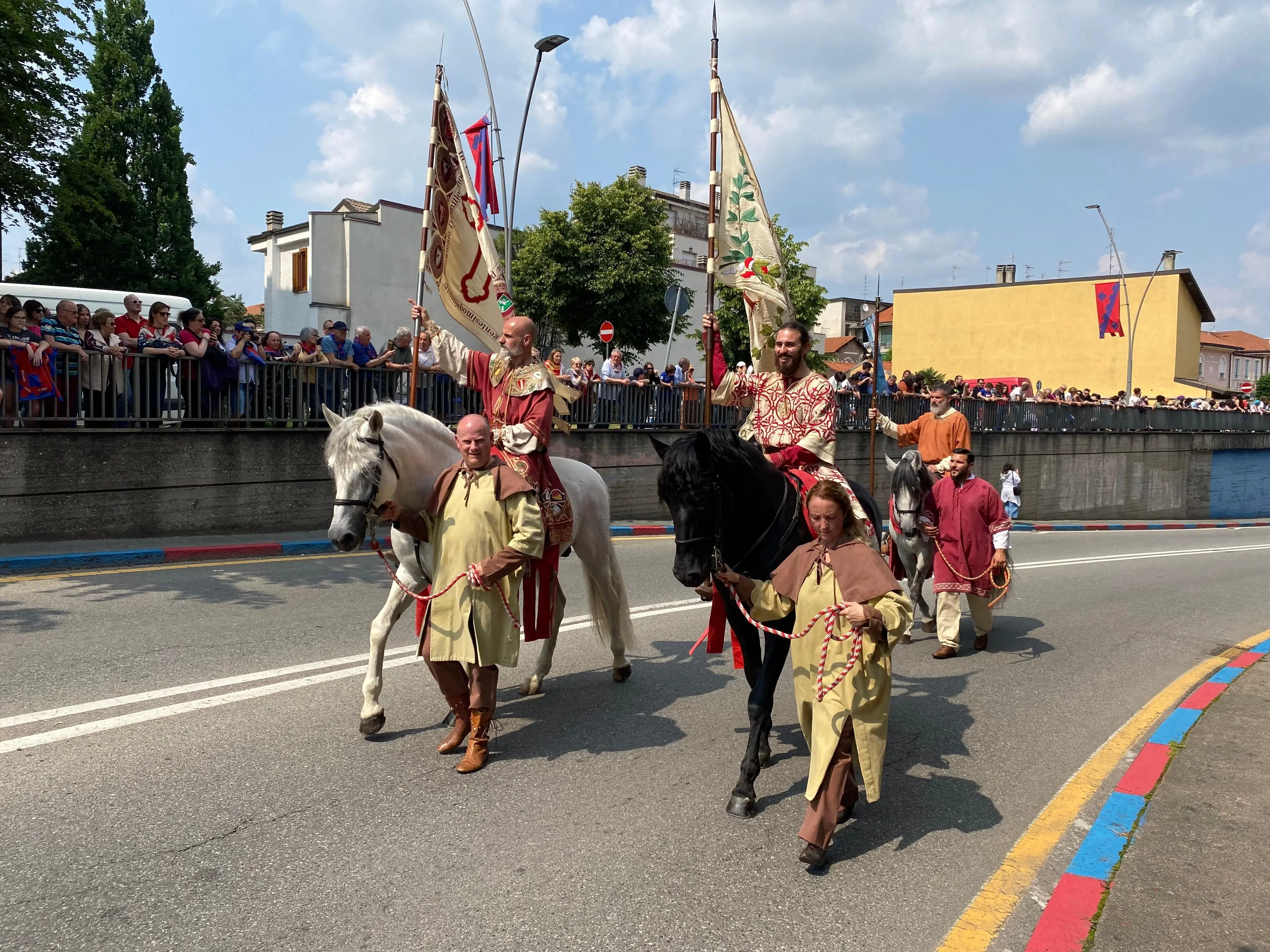 Palio di Legnano, il ministero ci ripensa: sì al francobollo commemorativo