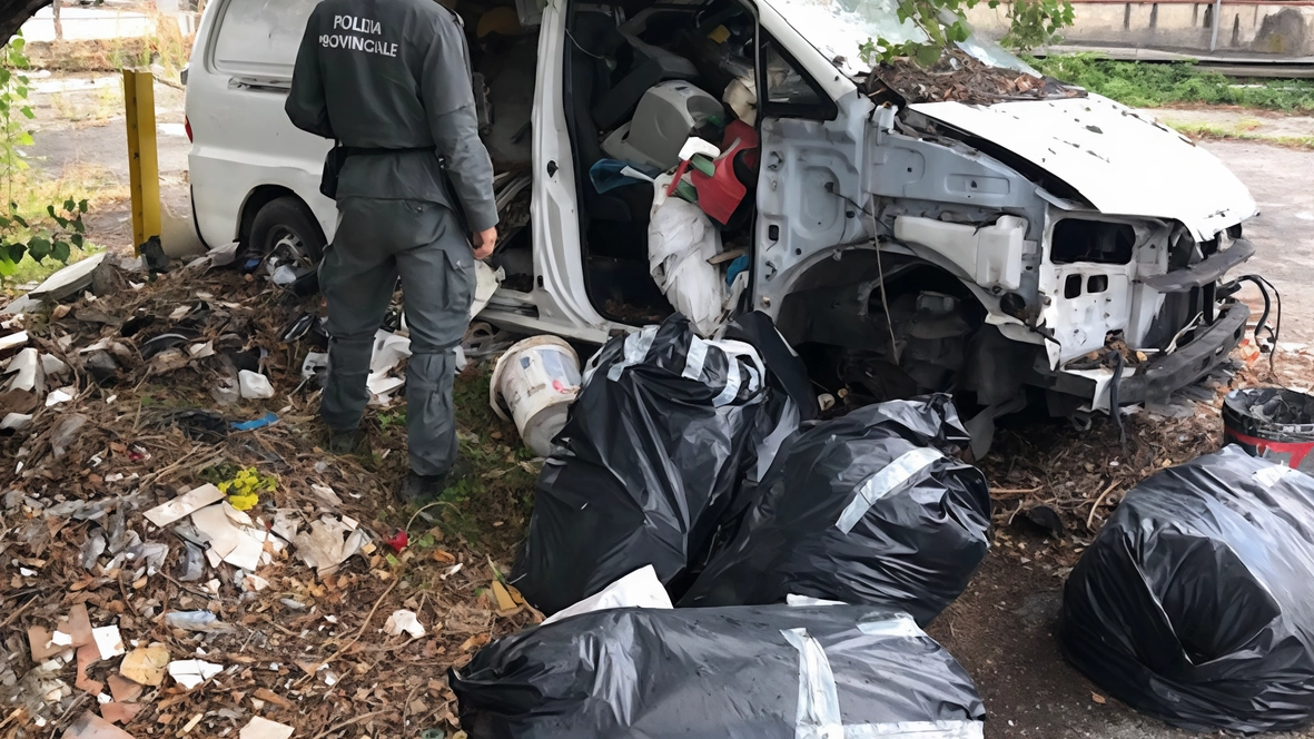 La lotta alle discariche abusive di rifiuti sta vedendo in primo piano la polizia provinciale di Monza e Brianza