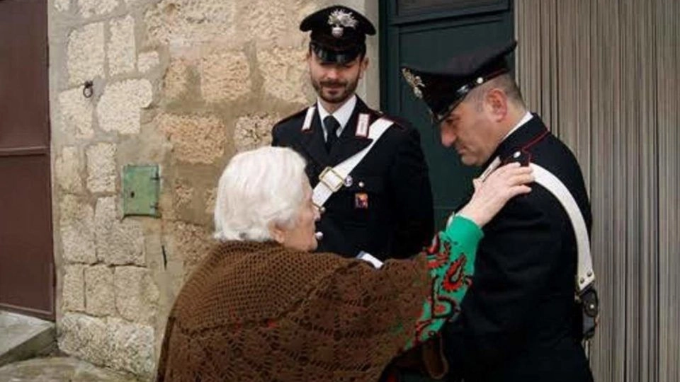 È allarme truffe telefoniche