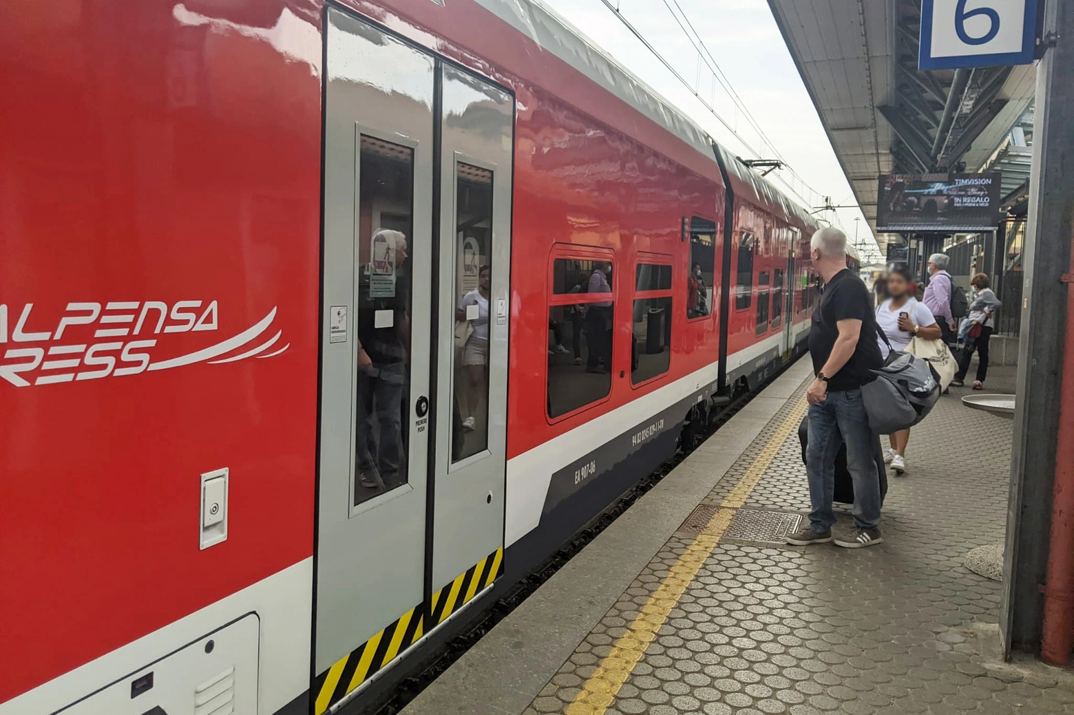 Malpensa Express alla stazione di Saronno