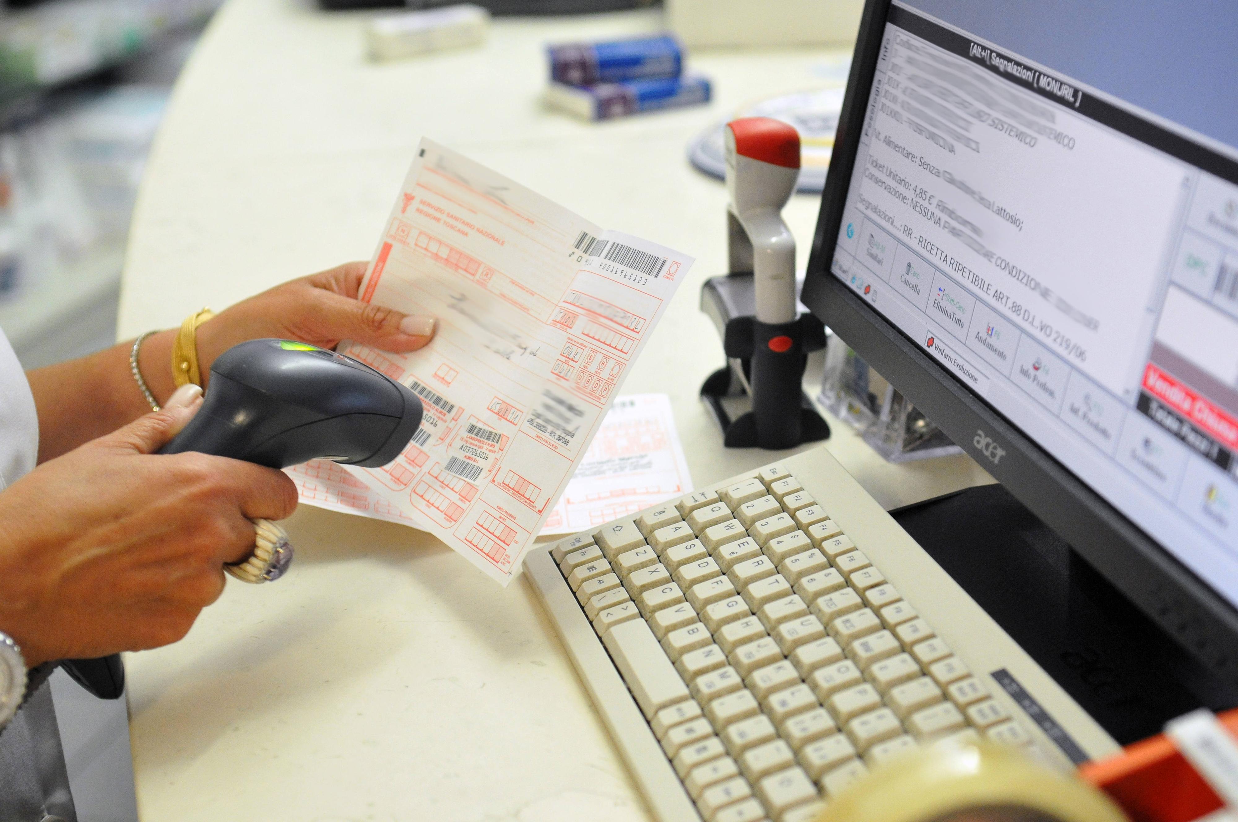 In Lombardia basta ticket sanitario per le donne vittime di violenza: il via libera bipartisan in Consiglio regionale