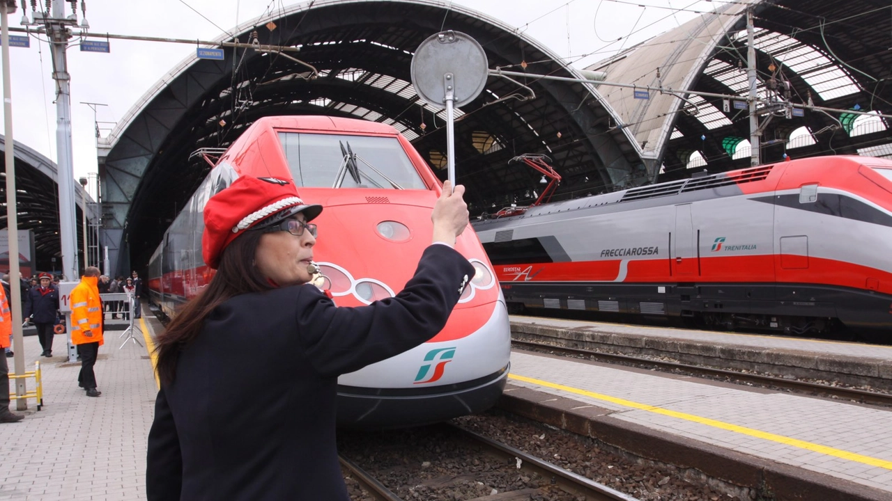 Treni in ritardo in Stazione Centrale a Milano: coinvolti anche quelli dell'Alta Velocità PER NERI NEGRI GALLIANI