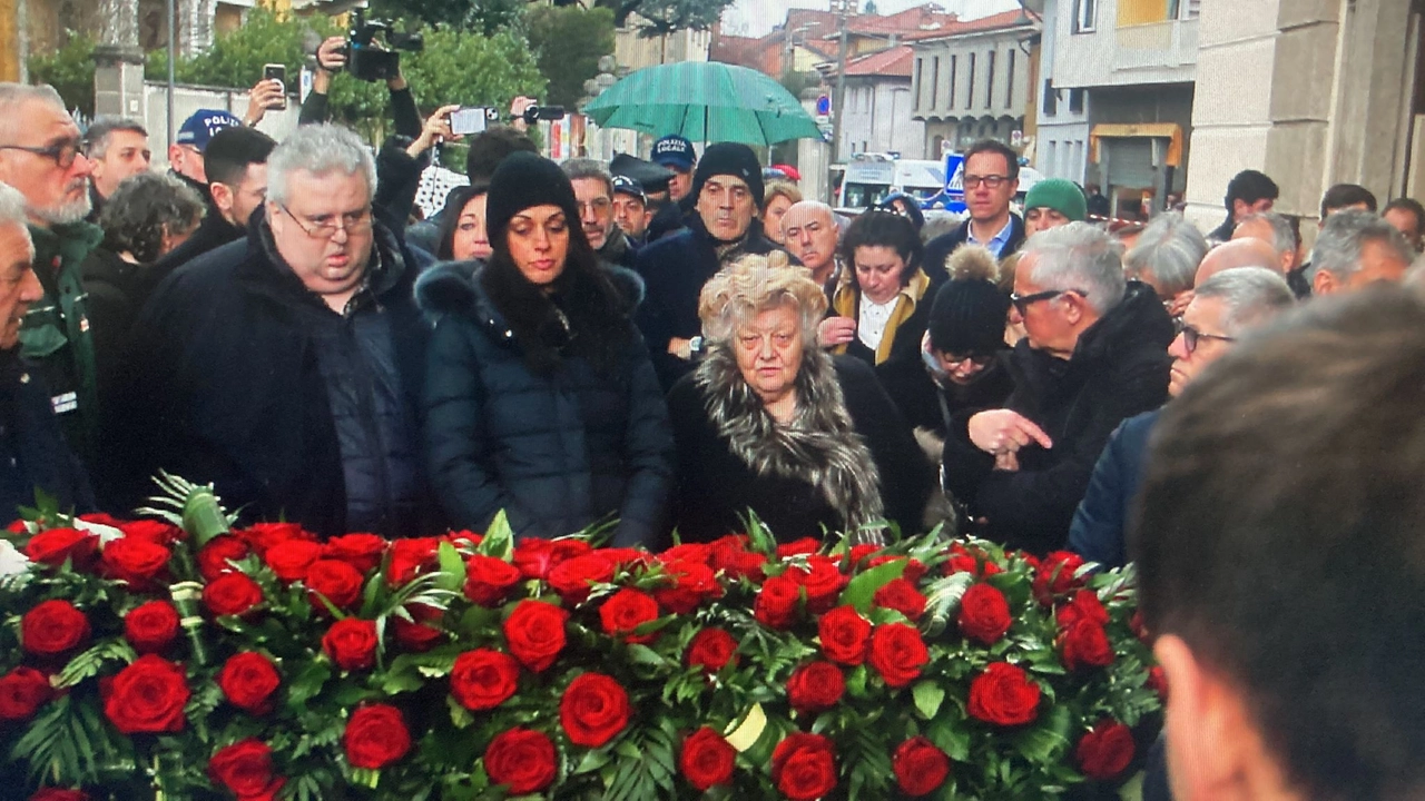 Il funerale di Lorenzo Rovagnati