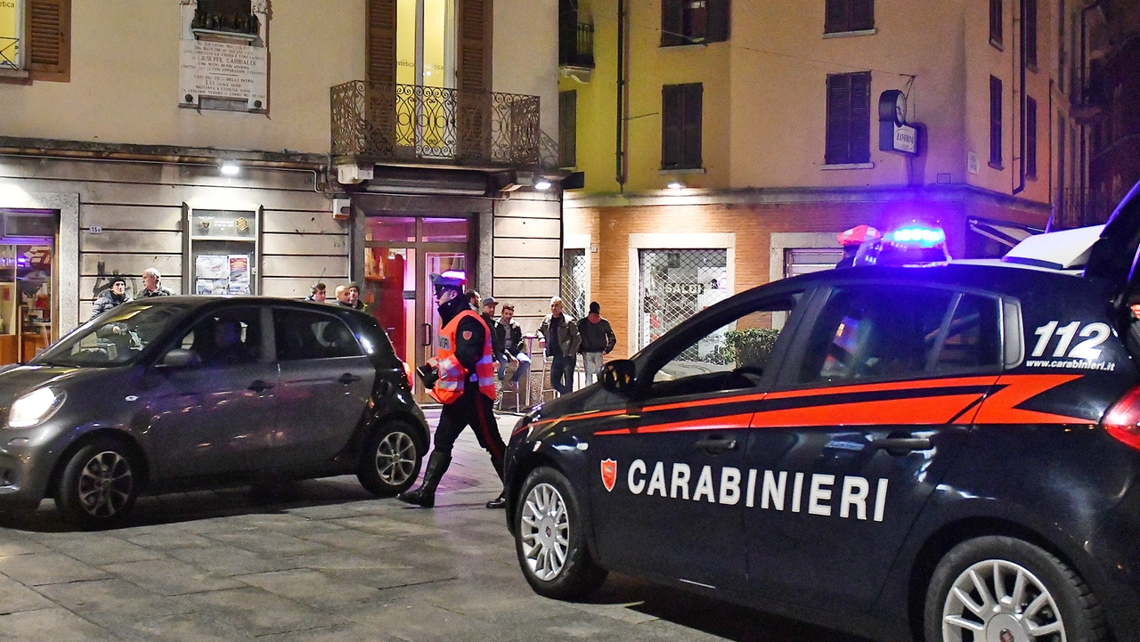 Altri controlli in città nel tentativo di dare un freno ad aggressioni e violenze intorno a piazza Garbaldi