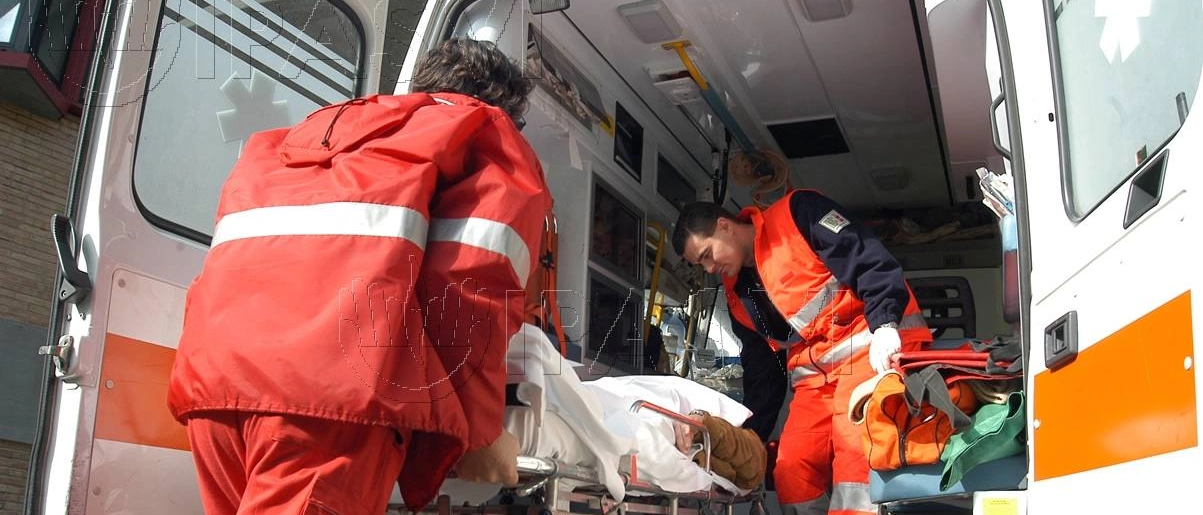 La donna portata in codice rosso in ospedale. In poche ore in Lombardia una serie di incidenti