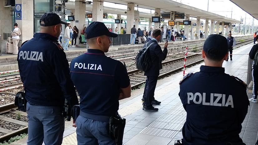 Bulli e rapinatori sul treno, vittima un turista spagnolo: arrivano le condanne