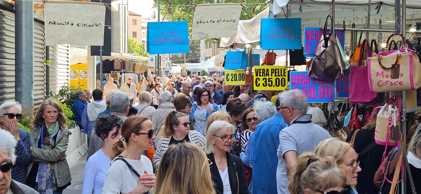 "Gli Ambulanti di Forte dei Marmi®” a CORSICO domenica 16 febbraio