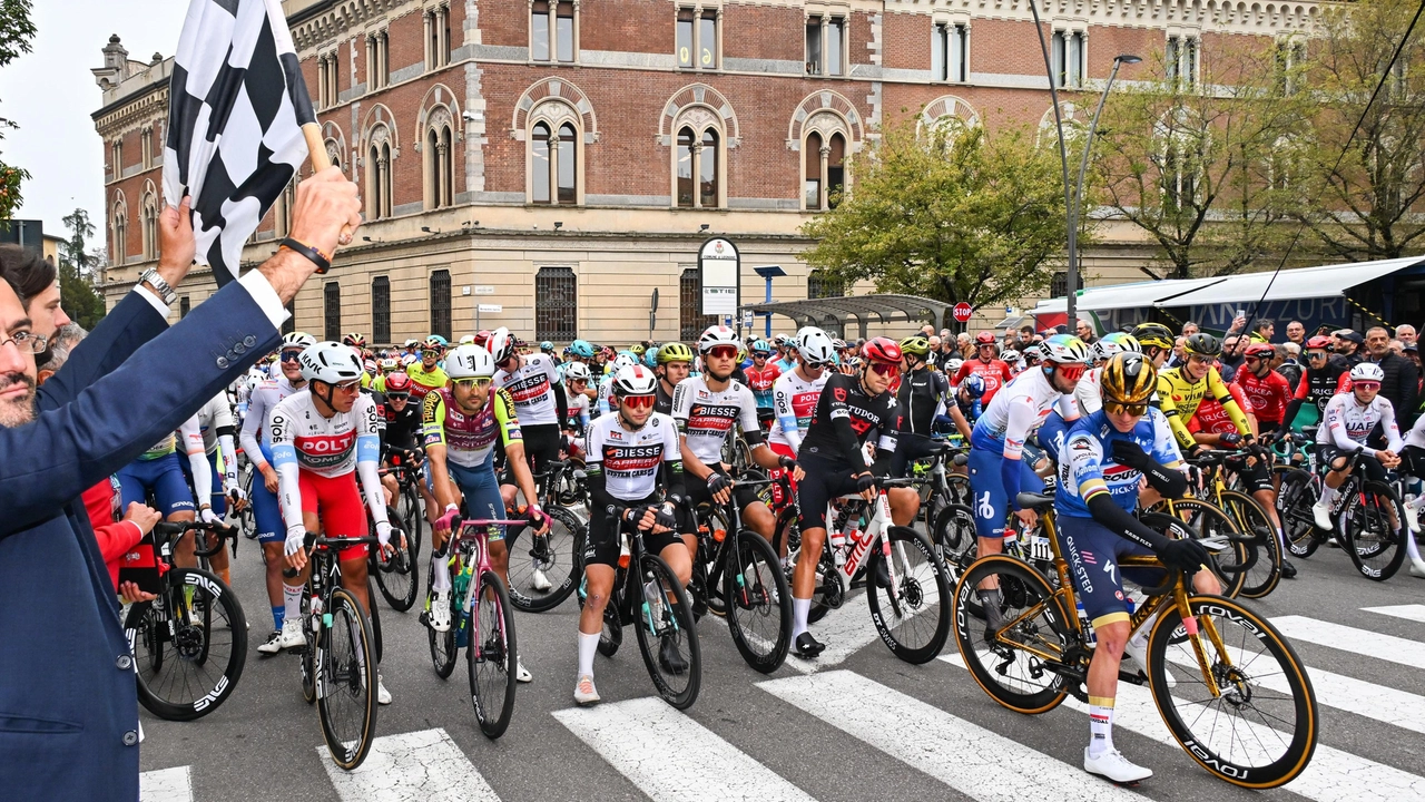 Legnano, la 105esima edizione si è chiusa con numeri record: grande folla per ammirare i campioni. Il talento belga ha infiammato, più di tutti, i tanti ragazzi con le divise dei club dilettantistici a bordo strada.