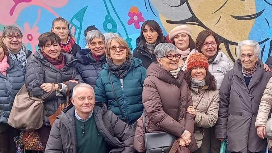 Una targa posta sopra il cancello d’ingresso e un murales all’esterno: saranno questi i simboli distintivi della scuola dell’infanzia...