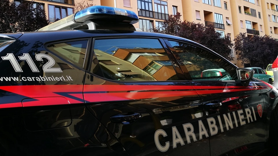 Le ragazze sono state ritrovate in un casolare dai carabinieri di Carate