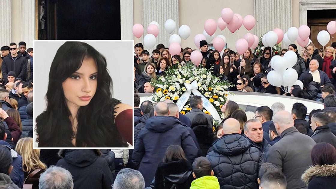 “La vita non è fatta di like, custoditela”: l’appello al funerale di Jennifer Alcani, morta a 13 anni nell’incidente ad Abbadia