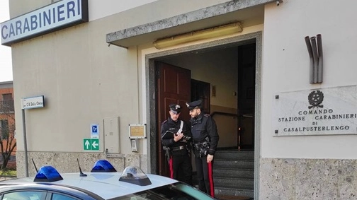 La donna ha presentato denuncia alla stazione dei carabinieri