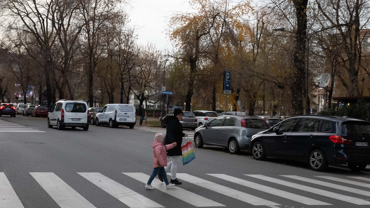 L’attraversamento dove è avvenuto l’investimento, all’incrocio tra piazza Durante e via Casoretto