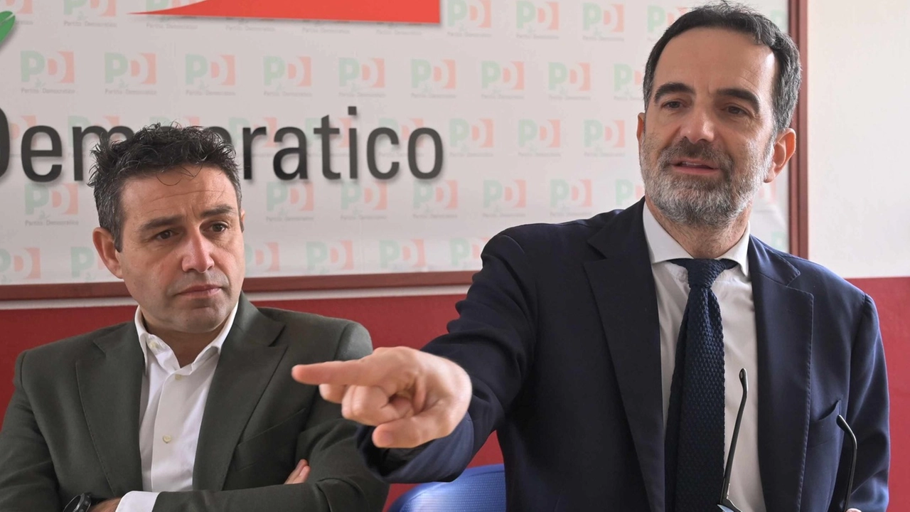 Il senatore dem Alessandro Alfieri e il consigliere regionale Samuele Astuti attaccano: “Piano messo a rischio dai tagli del governo”. La replica del governatore Attilio Fontana: “I soldi per il nosocomio? Ce n’è per tre”