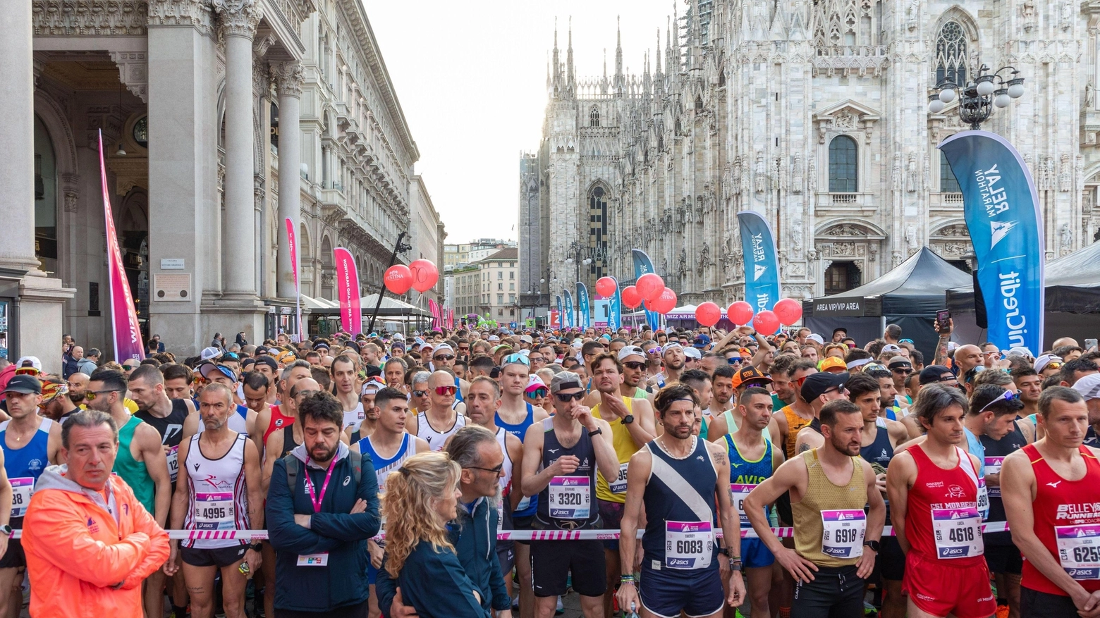 La Milano Marathon. Runner per vincere ma anche per aiutare. Una festa di sport