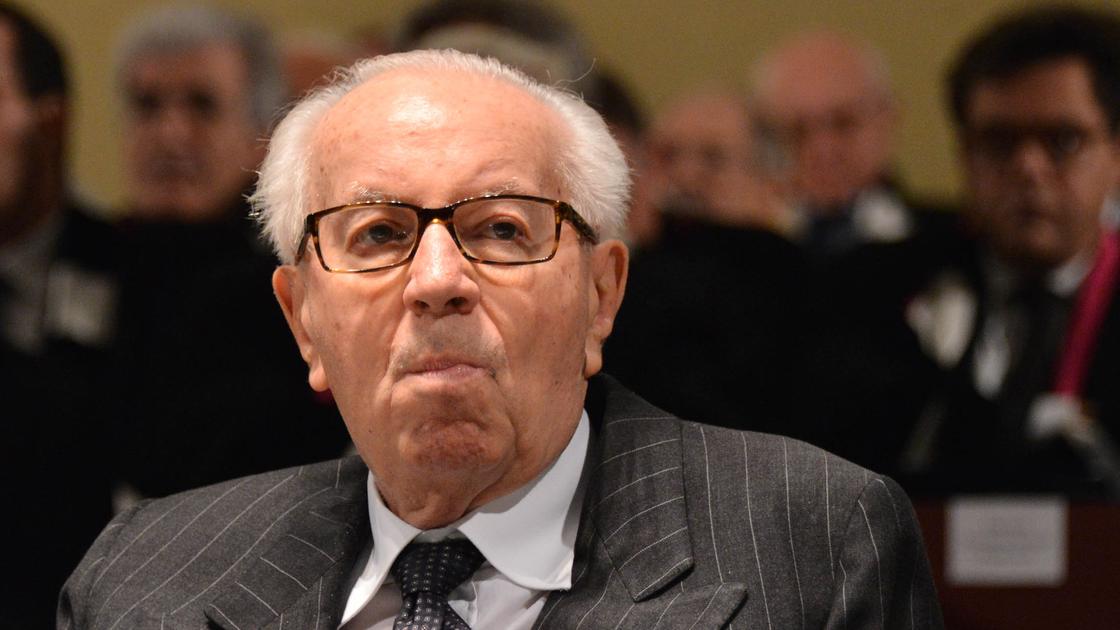 Morto l’economista Luigi Guatri. L’omaggio della sua Bocconi: “Ha lasciato un segno profondo”