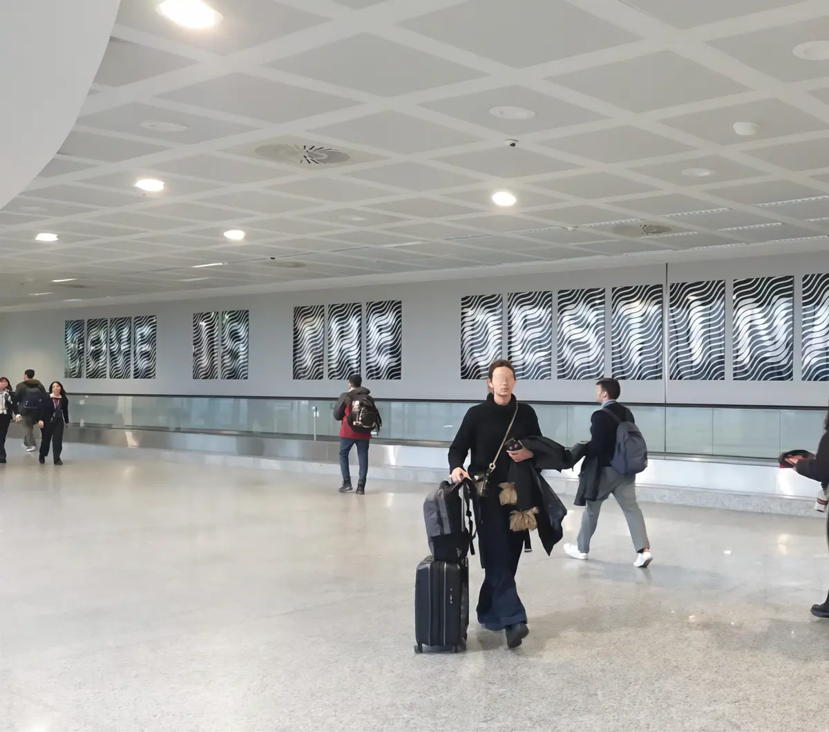 Un muro degli artisti a Malpensa