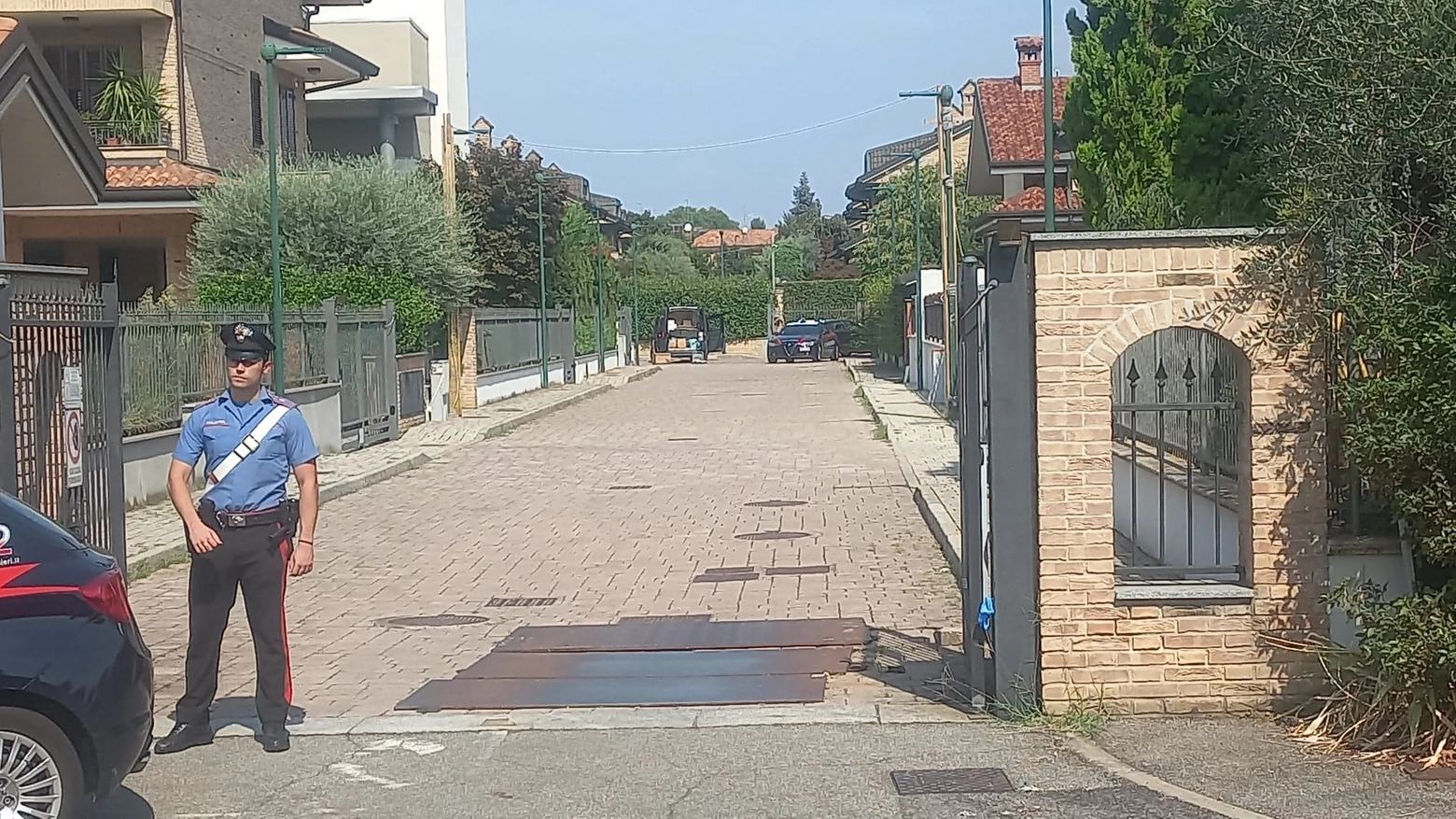 La strage è avvenuta in una villetta in via Anzio a Paderno Dugnano