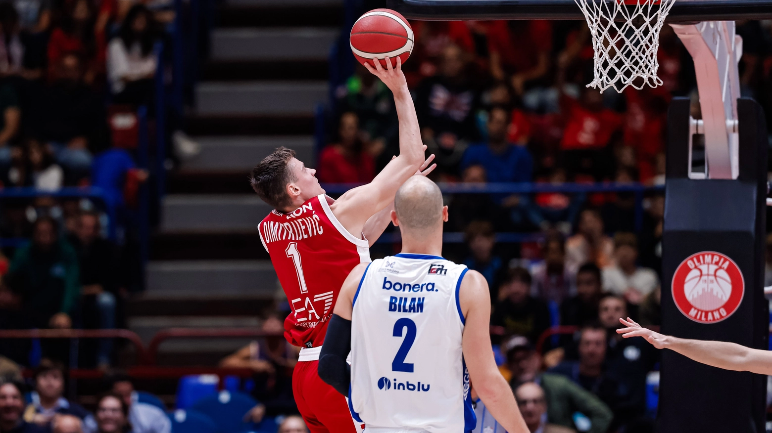 L'Olimpia conquista il derby lombardo contro la Germani per 88-85 ritrovando la verve del macedone, autore di 15 punti e 6 assist