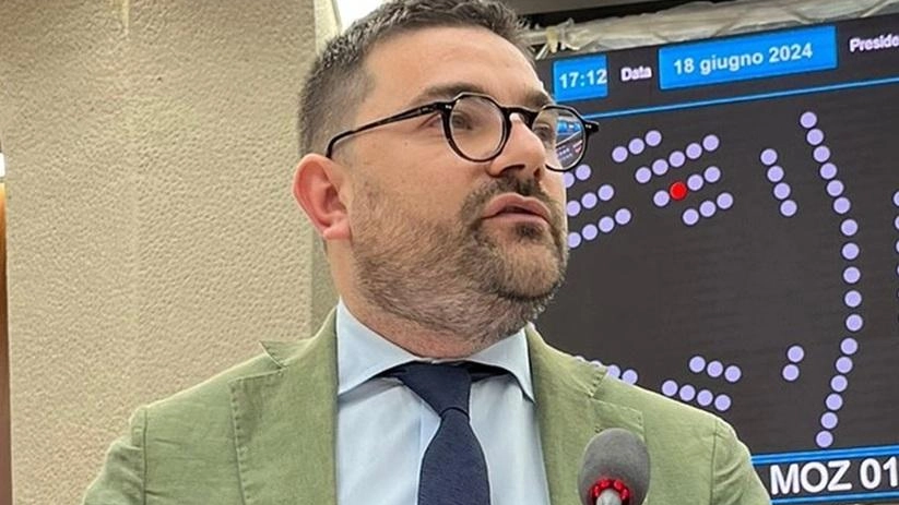 Matteo Forte di FdI è stato il relatore del provvedimento per introdurre i mini-vitalizi