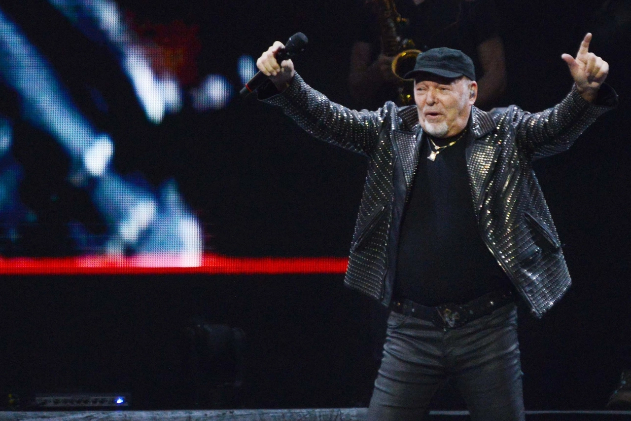 Vasco Rossi sul palco di San Siro