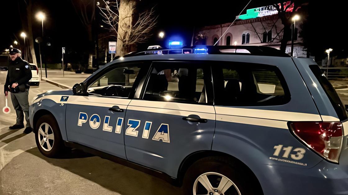 Guerra allo spaccio in città. Pusher seguiti e arrestati. In casa avevano 2 chili di coca