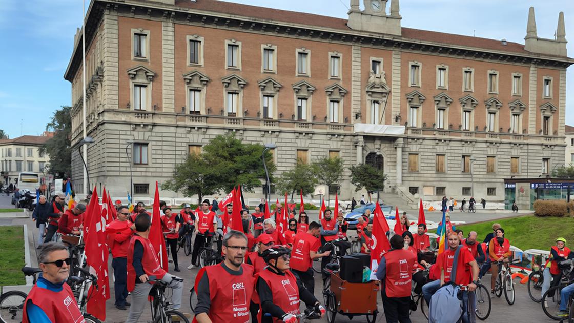 Il maltempo non ferma la biciclettata sindacale per la sicurezza