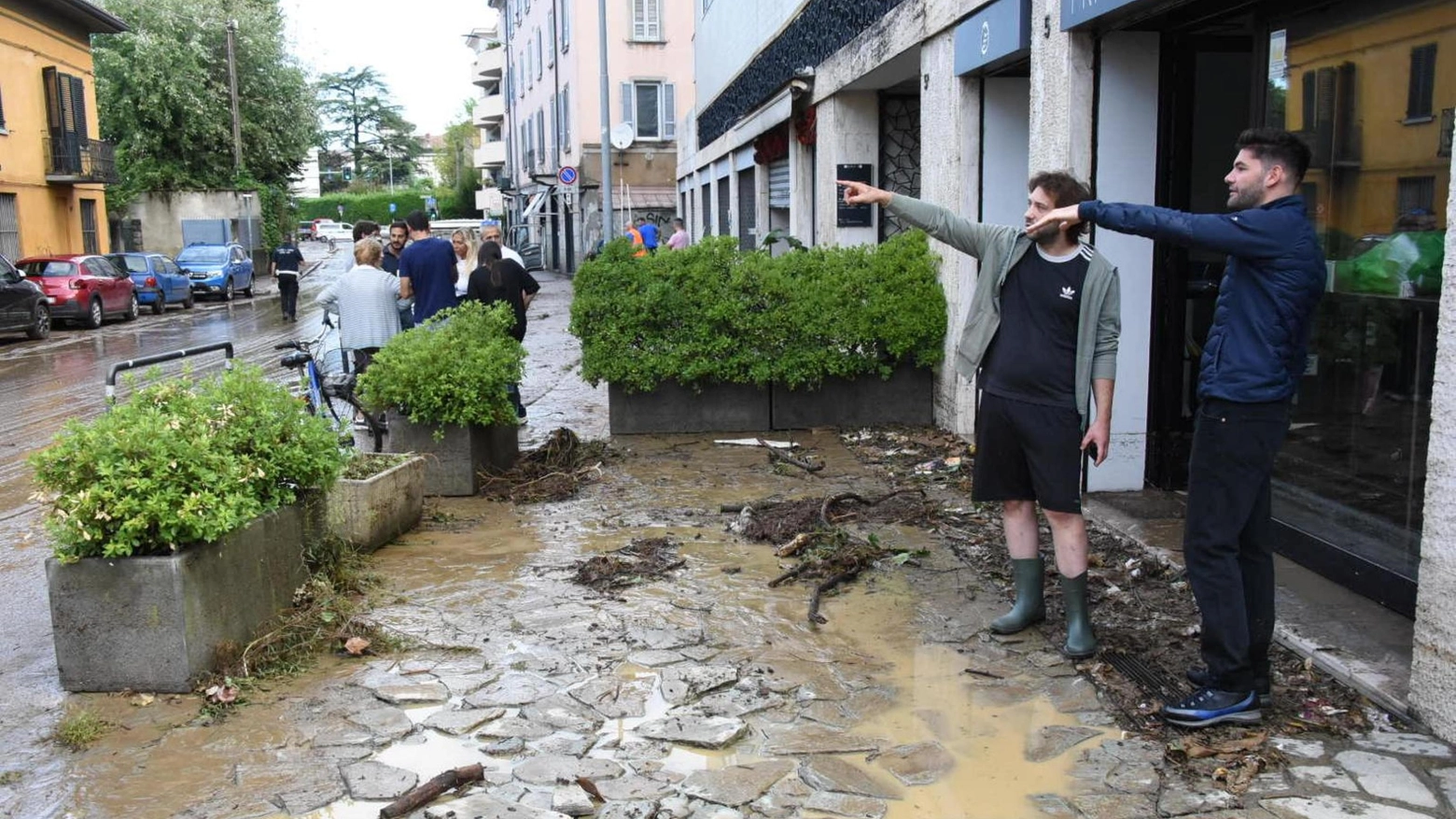 Le strade allagate dalla tempesta d'acqua che si è abbattuta su Bergamo l'8 e il 9 settembre