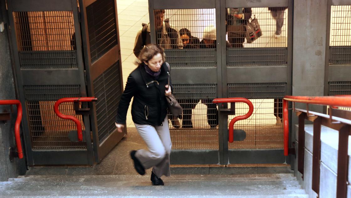 Milano, sciopero dei mezzi lunedì 24 febbraio: orari e fasce di garanzia di metropolitana, autobus e tram